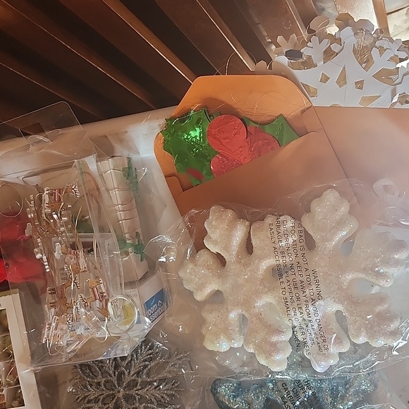 Christmas Bundle - Picture 3 of 15